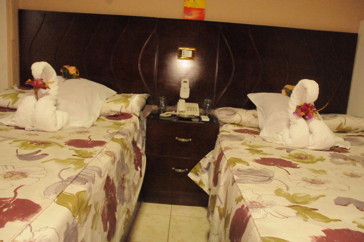 אל מיניה King Akhenaton Hotel מראה חיצוני תמונה
